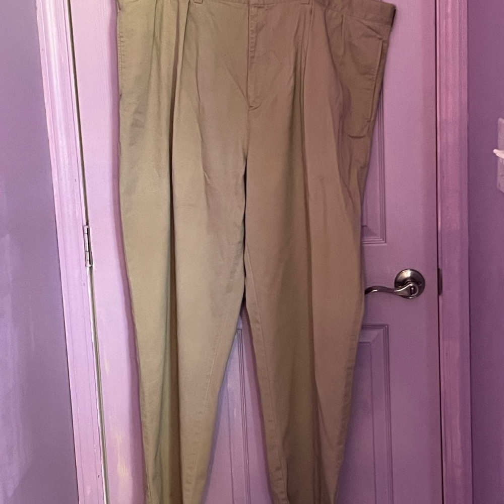 Ralph Lauren Khaki Pleated Men's Chinos